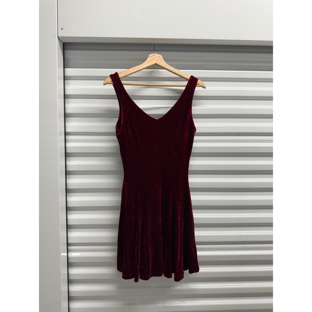 Betsey Johnson Vintage 90's Burgundy Crushed Velvet Skater Dress size L - Picture 1 of 6